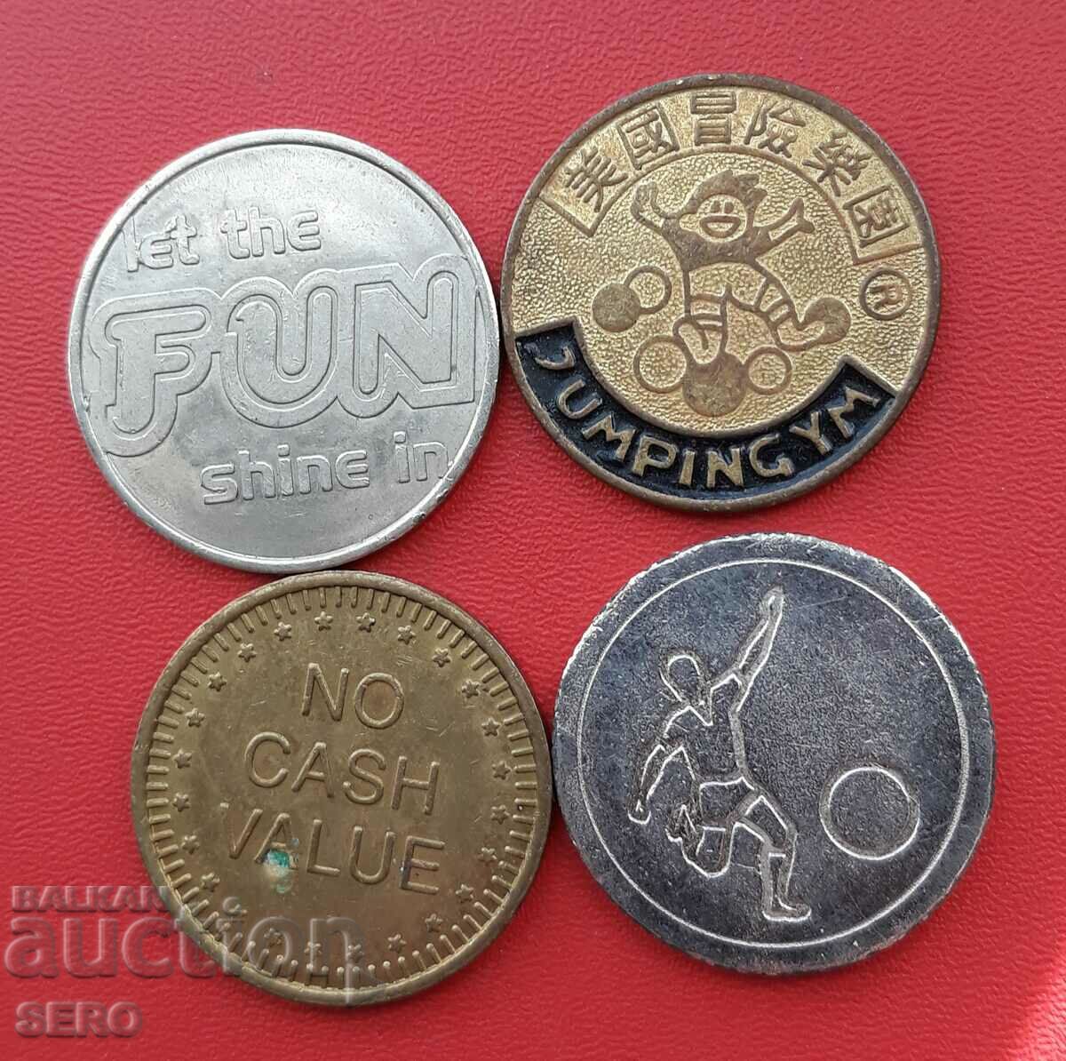 Tokens-lot 4 pieces