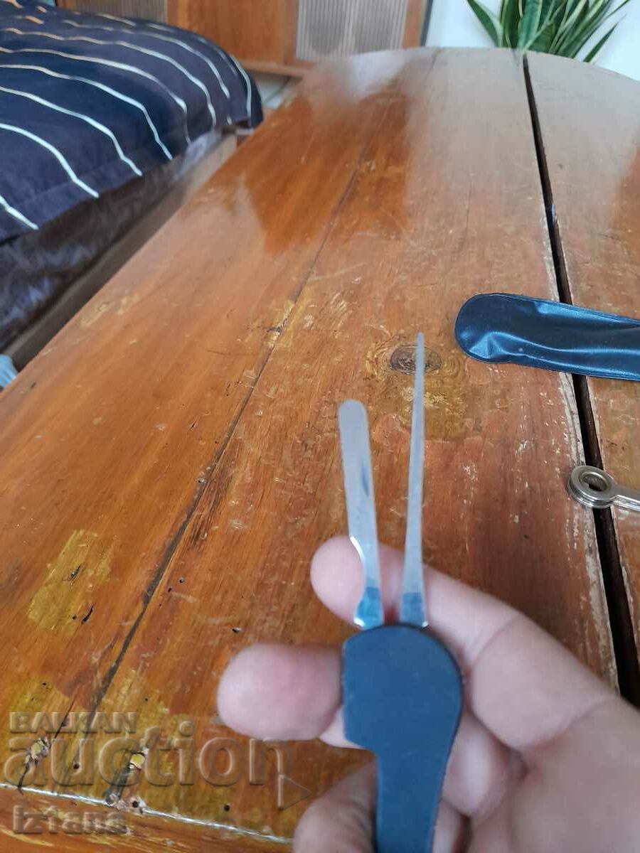 Old smoking pipe cleaning tools - 7 Old smoking pipe cleaning tools - 7