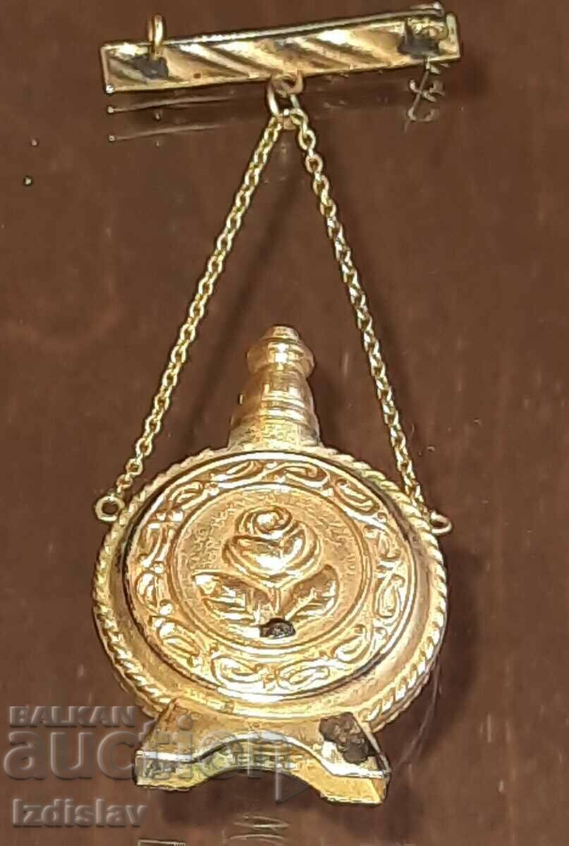 Brosa veche, sticla de parfum Brosa veche, sticla de parfum