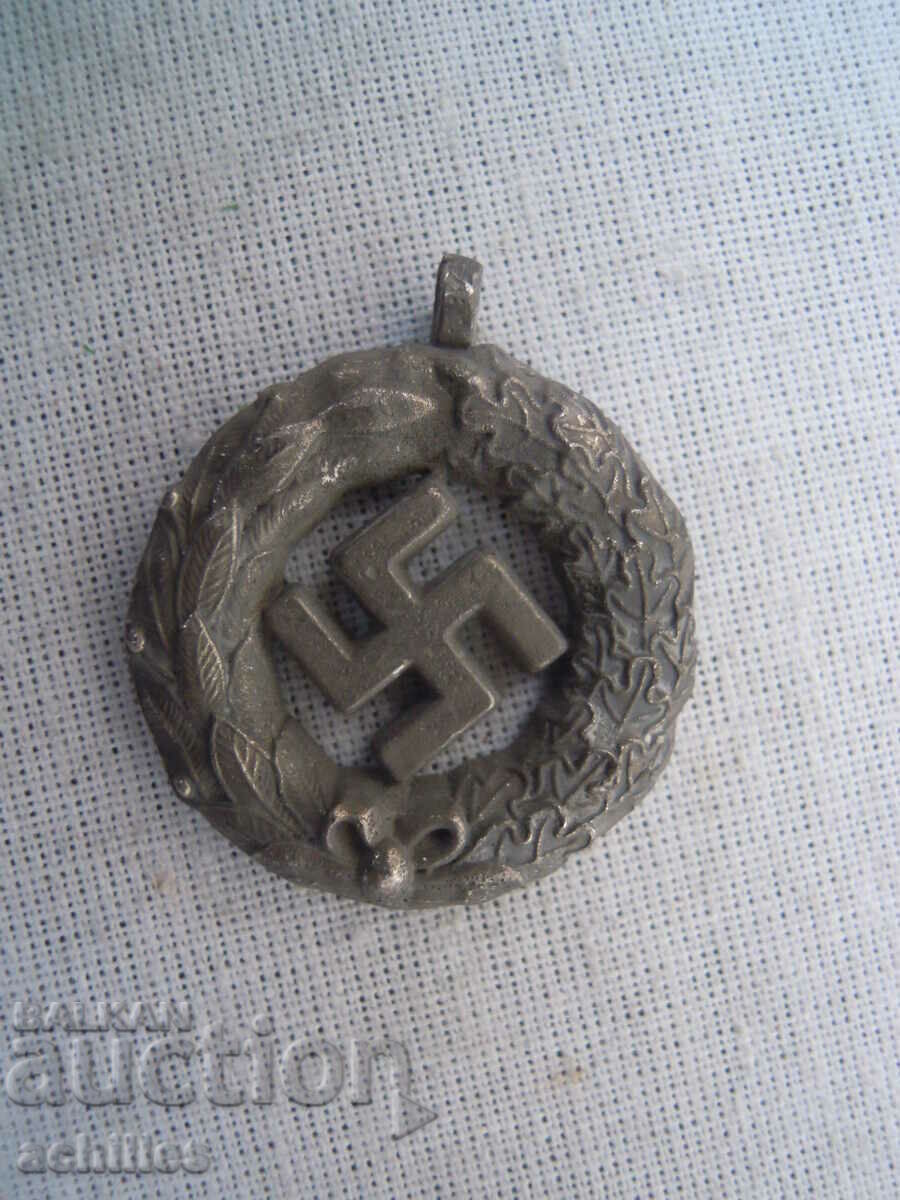 MEDALIA HITLER INSIGNIA