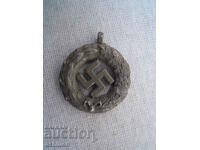 MEDALIA HITLER INSIGNIA