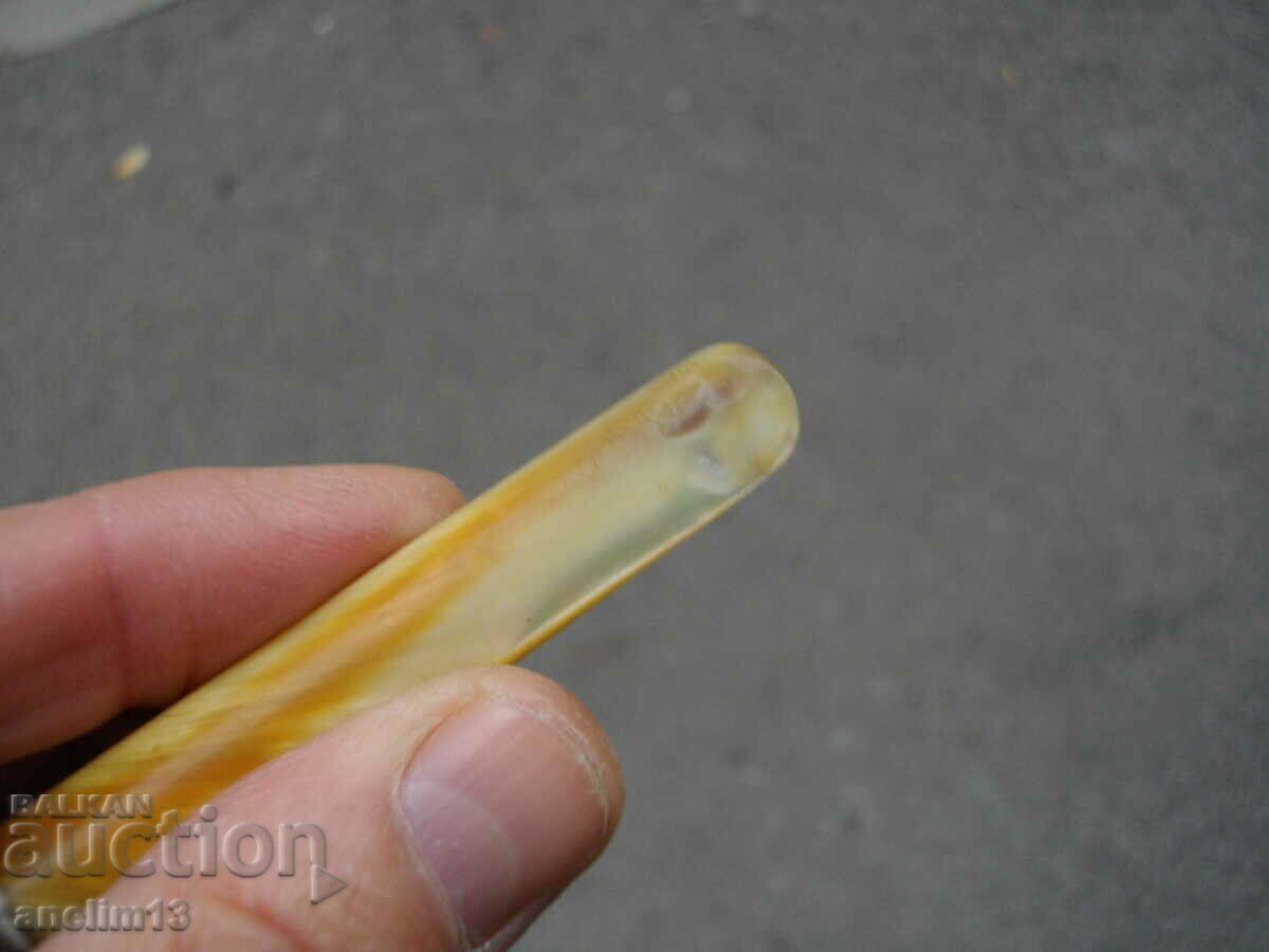 OLD MOTHER OF PEARL CIGARETTE - 5 OLD MOTHER OF PEARL CIGARETTE - 5