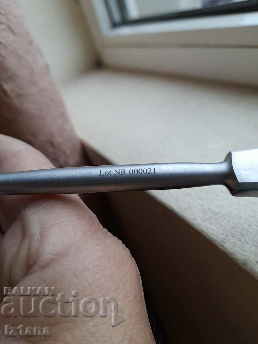 ciocan medical vechi - 5