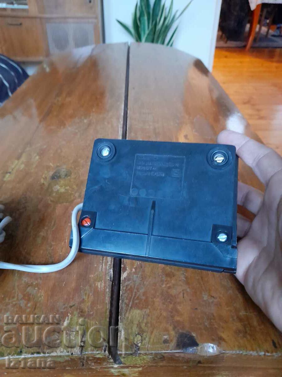 Delivery of Old sewing machine pedal Delivery of Old sewing machine pedal