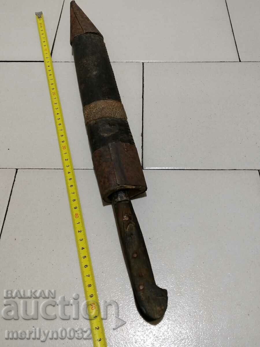 Cuțit ciobănesc forjat karakulak teacă lamă ștanță corn de bivol cu preț € 204.47 | 399.91 BGN