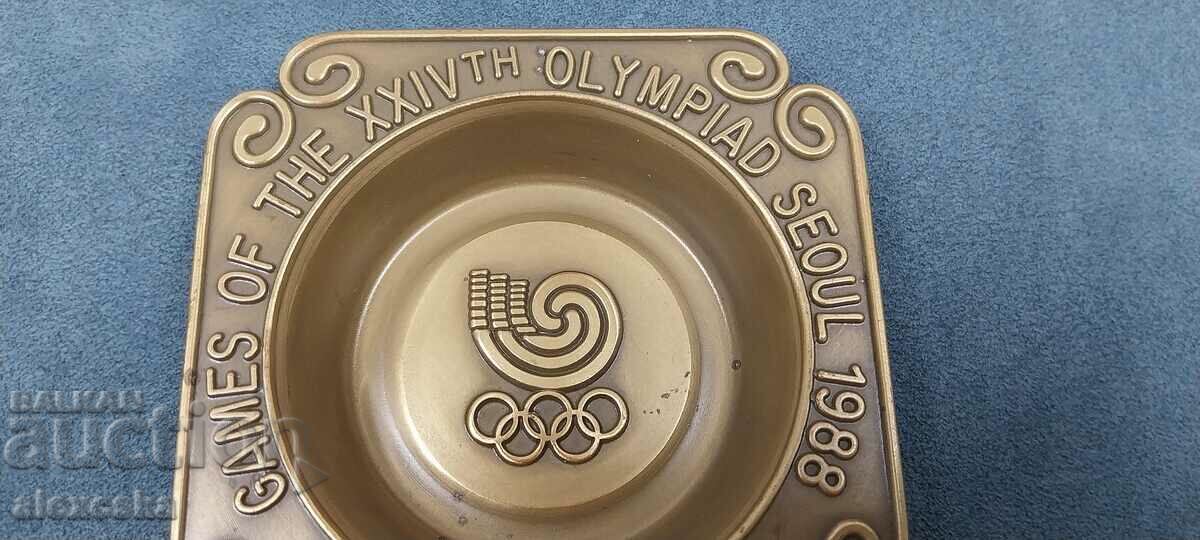 Δημοπρασία Παλιό τασάκι - Ολυμπιακοί Αγώνες στη Σεούλ Δημοπρασία Παλιό τασάκι - Ολυμπιακοί Αγώνες στη Σεούλ
