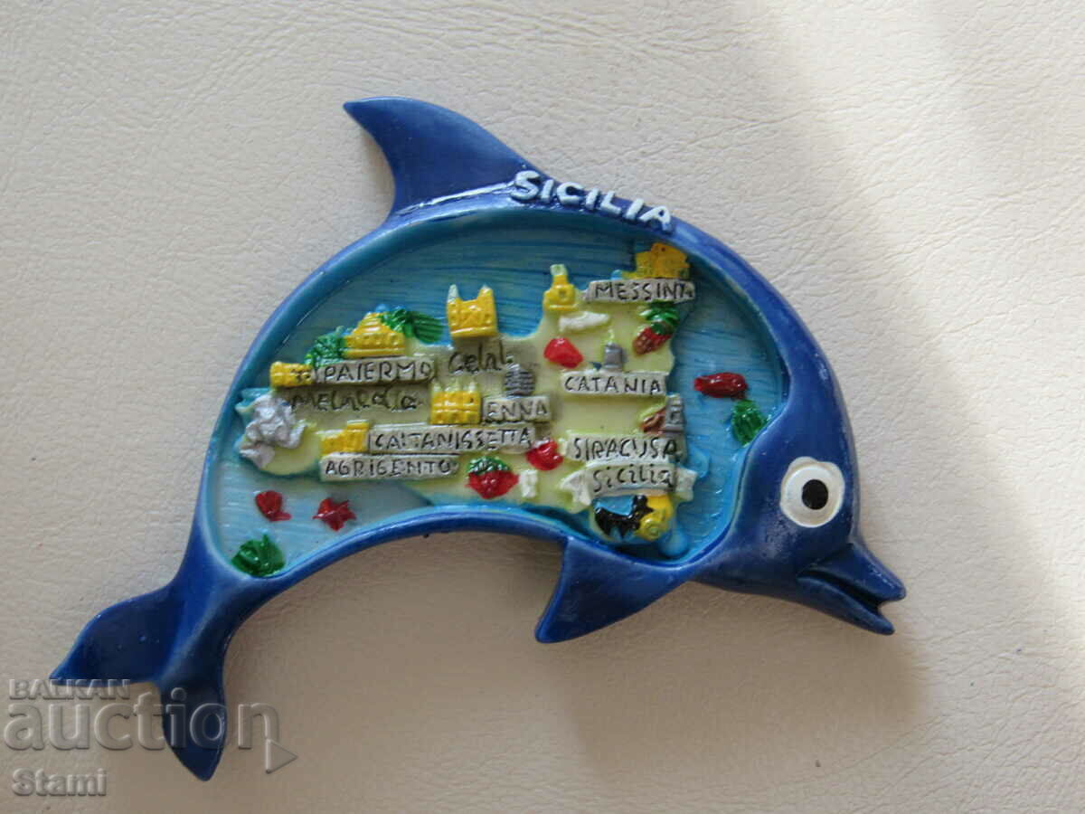 Auction  Magnet from Sicily, Italy-1