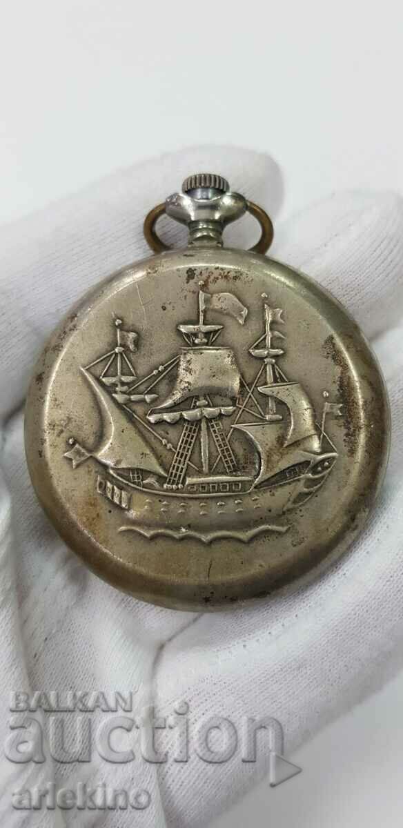 USSR Russian pocket watch - Lightning - working with price 43.00 BGN | € 21.99 USSR Russian pocket watch - Lightning - working with price 43.00 BGN | € 21.99