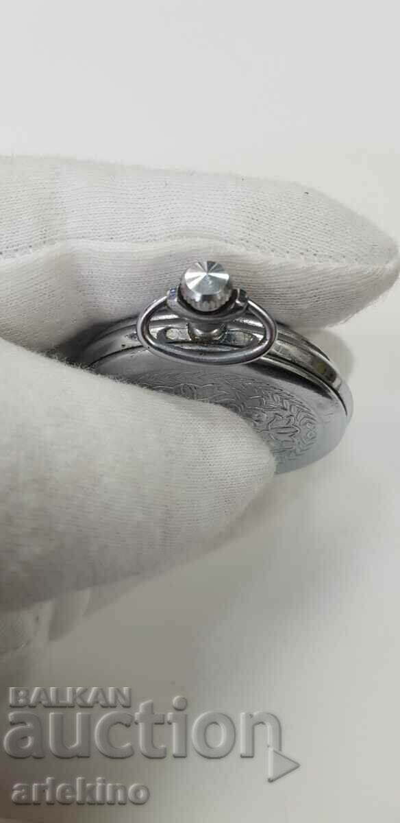 Auction USSR Russian pocket watch - Lightning - two flaps Auction USSR Russian pocket watch - Lightning - two flaps