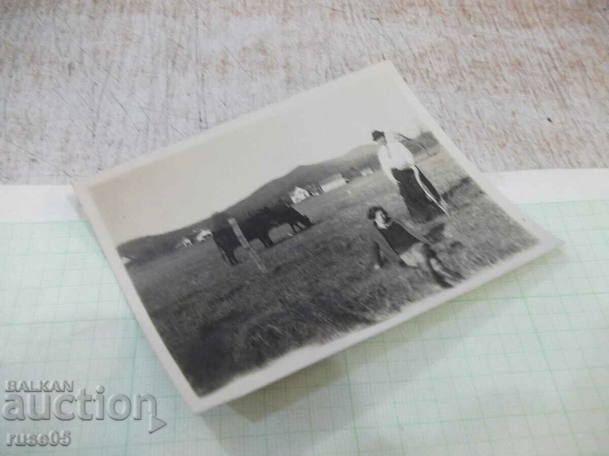 Delivery of Old photo of a couple in the Arkansas Balkans in America Delivery of Old photo of a couple in the Arkansas Balkans in America