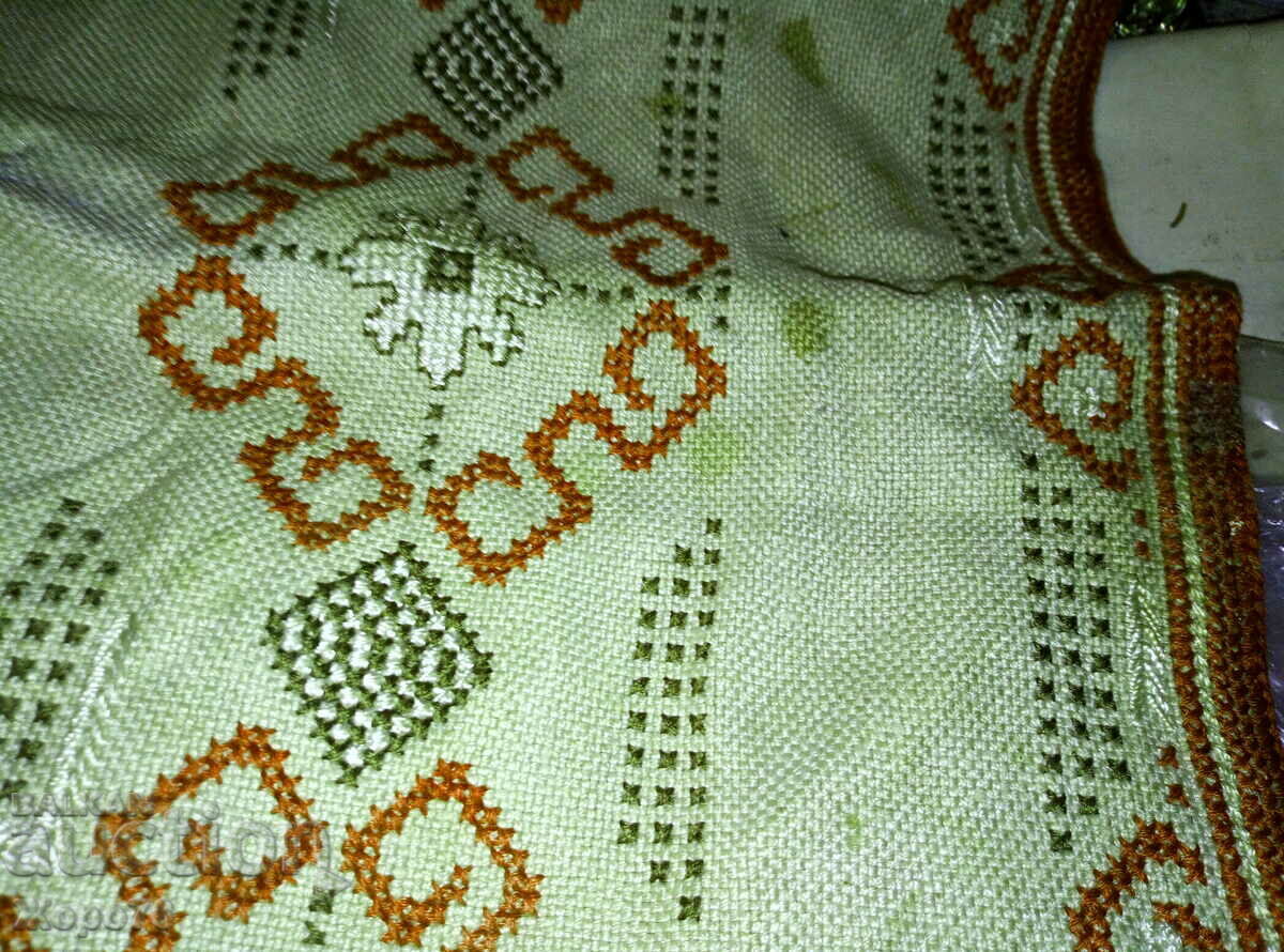 ANTIQUE HAND EMBROIDERED BED COVER TOWEL Ethnographic EMBROIDERY Unique - 7 ANTIQUE HAND EMBROIDERED BED COVER TOWEL Ethnographic EMBROIDERY Unique - 7