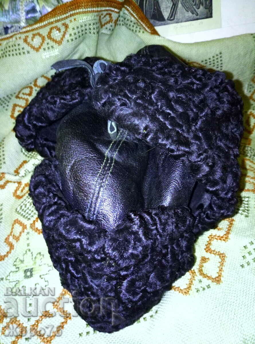 Old ASTRAGAN LEATHER HAT USHANKA Sheepskin from KARAKUL with price 25.00 BGN | € 12.78 Old ASTRAGAN LEATHER HAT USHANKA Sheepskin from KARAKUL with price 25.00 BGN | € 12.78