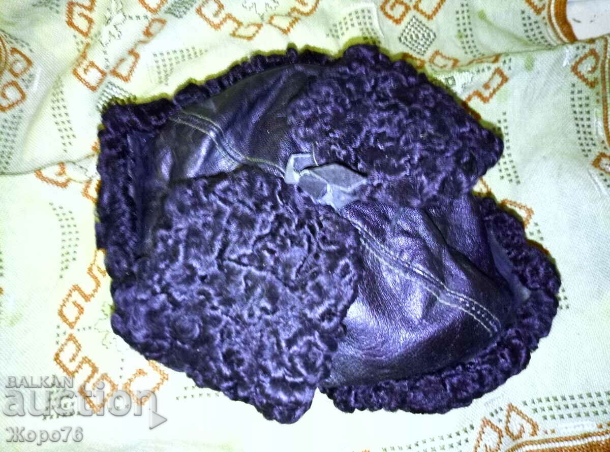 Old ASTRAGAN LEATHER HAT USHANKA Sheepskin from KARAKUL - 7 Old ASTRAGAN LEATHER HAT USHANKA Sheepskin from KARAKUL - 7