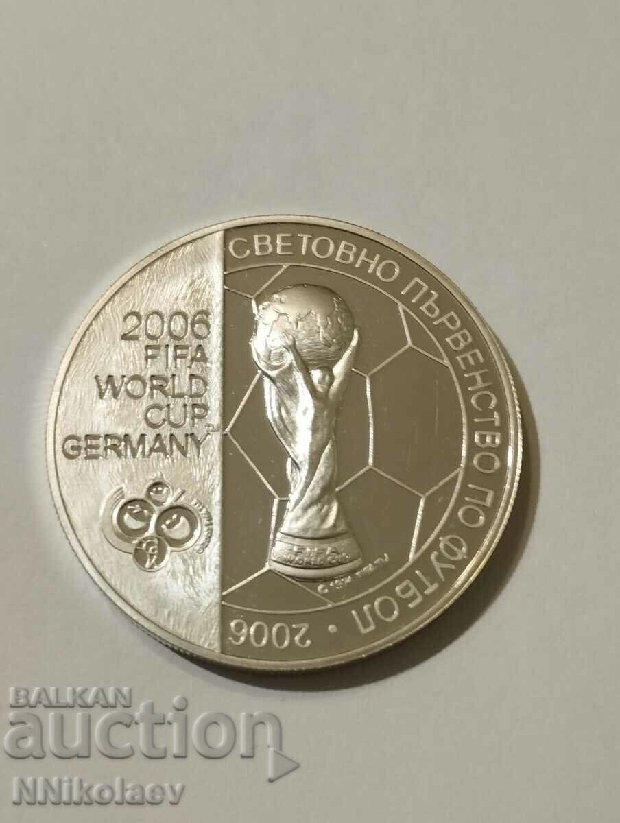 Auction  5 BGN 2003 2006 FIFA World Cup