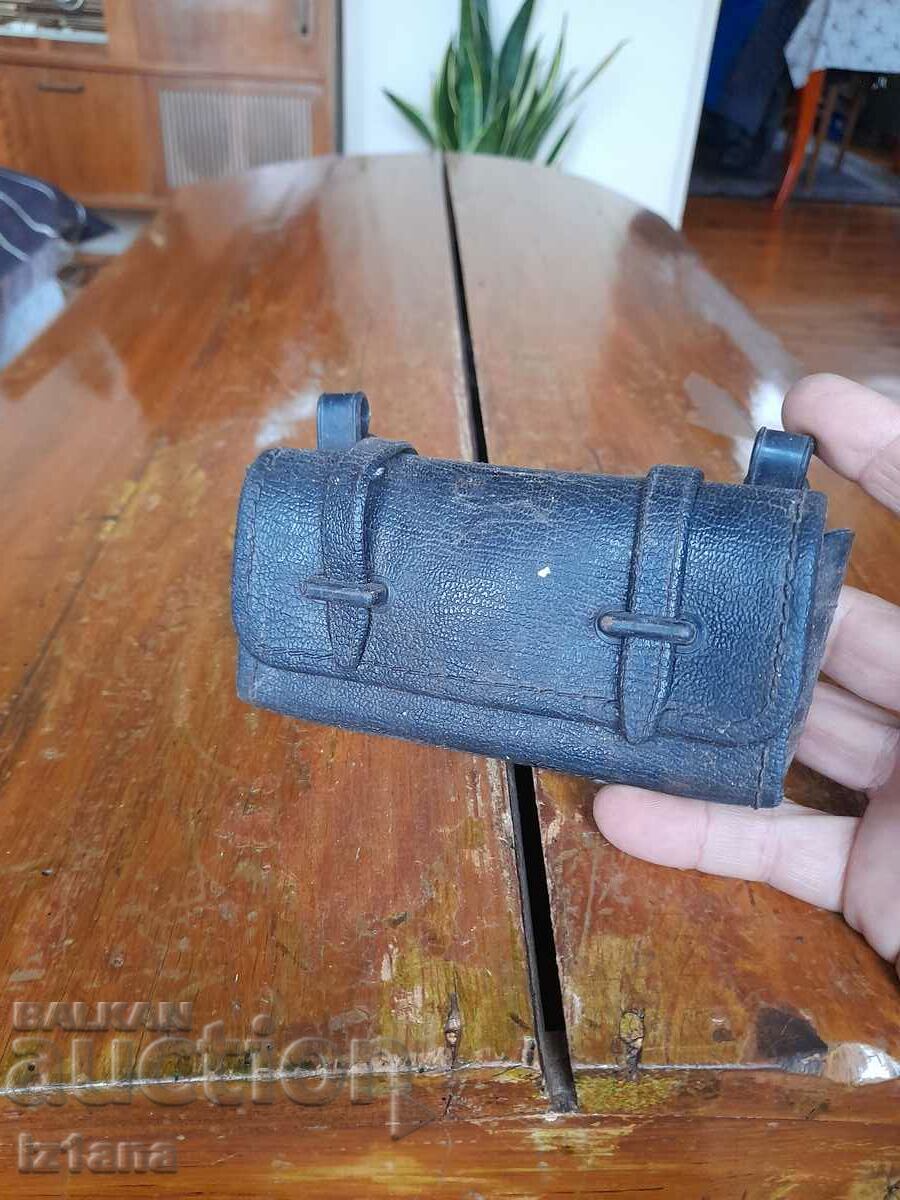 Παλιά τσάντα ποδηλάτου, ποδήλατο με τιμή 75.00 BGN | € 38.35 Παλιά τσάντα ποδηλάτου, ποδήλατο με τιμή 75.00 BGN | € 38.35