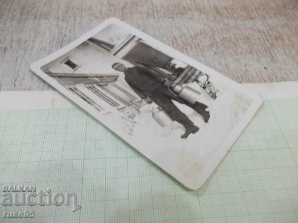 Auction An old photo of a Bulgarian with gumbos in front of a house in America Auction An old photo of a Bulgarian with gumbos in front of a house in America
