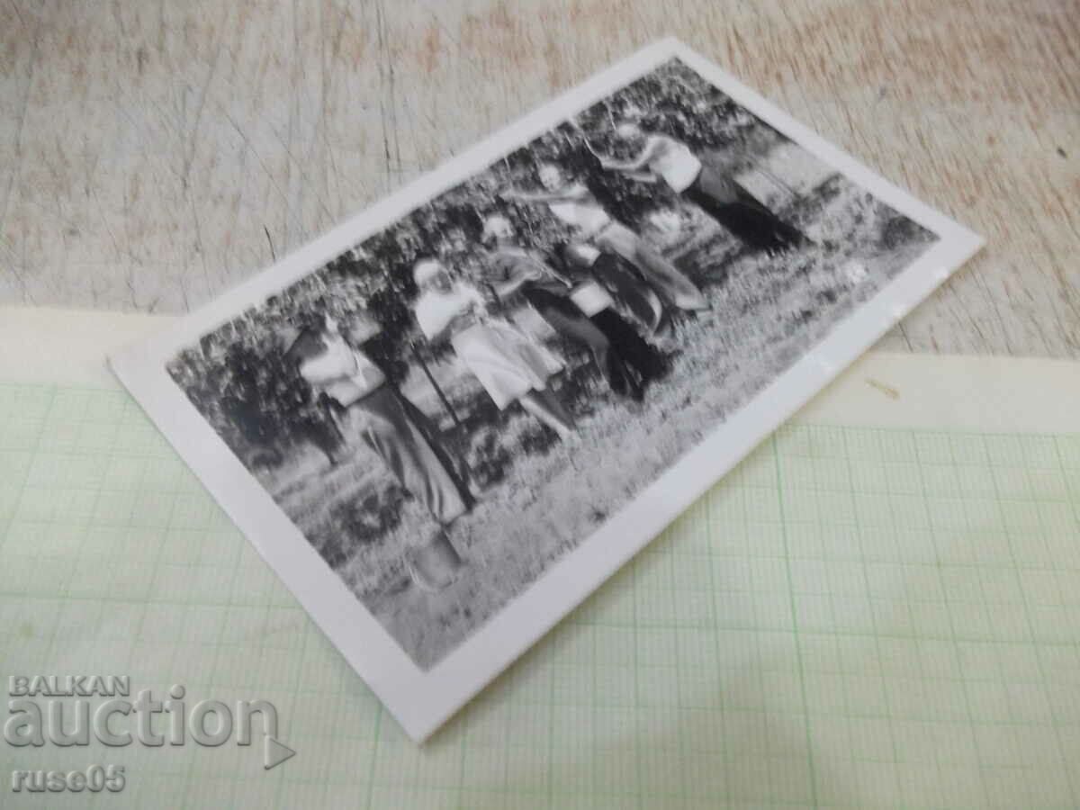 Auction An old photo of five Bulgarians in the orchard in America Auction An old photo of five Bulgarians in the orchard in America