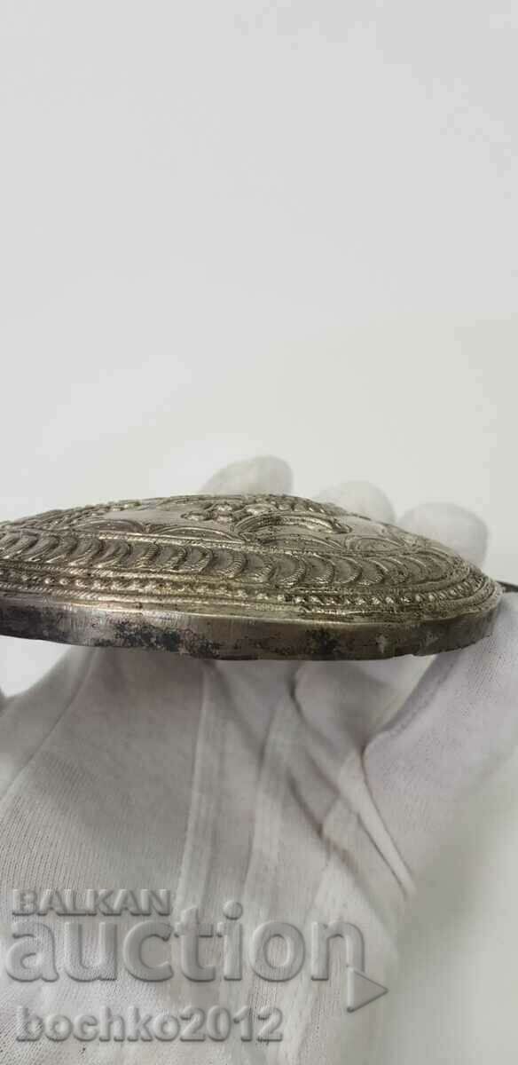 Παράδοση Σφυρήλατο Revival μισό παστ, παστ με πουλί 12,5εκ