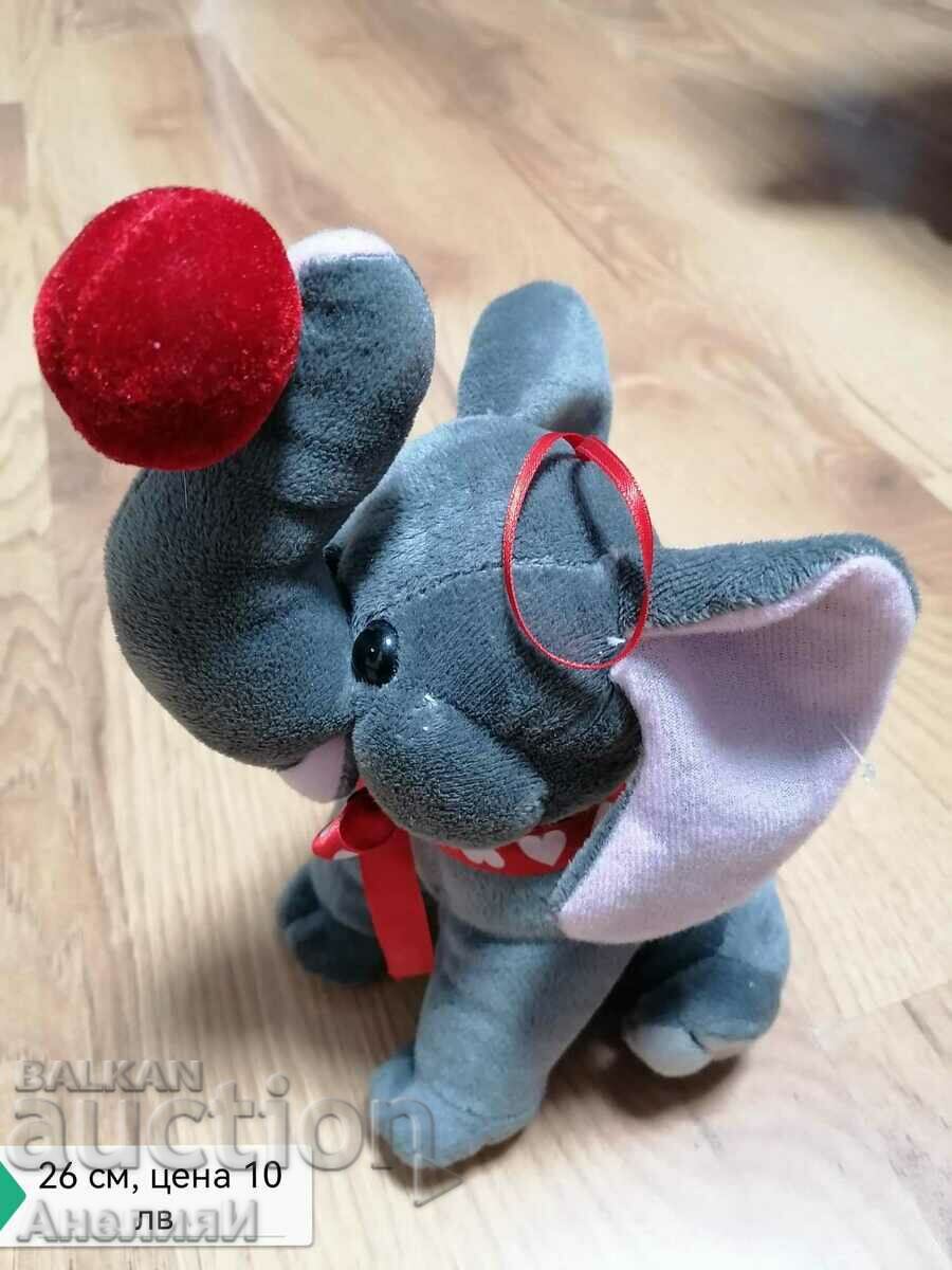 Аукцион плюшена играчка слон Аукцион плюшена играчка слон