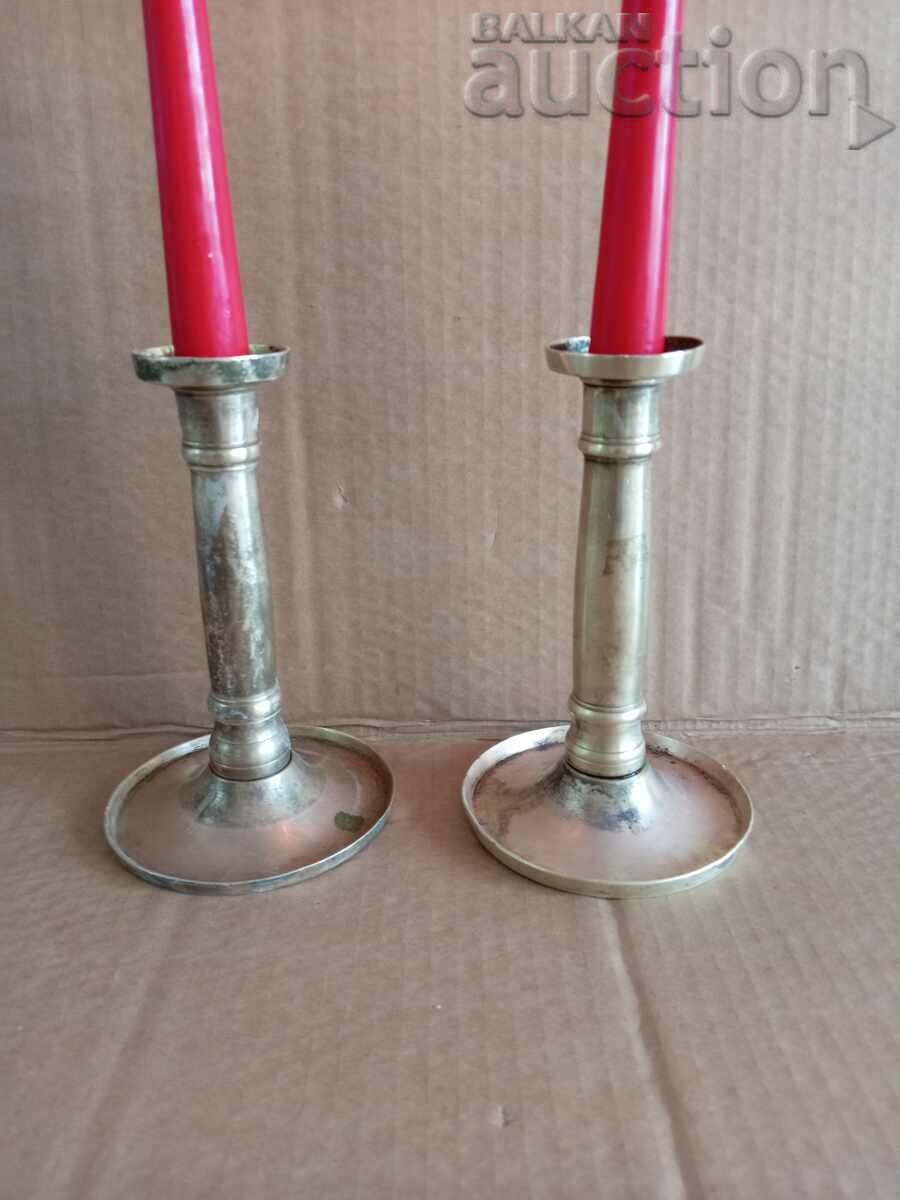 Auction a pair of antique renaissance bronze mantel candlesticks Auction a pair of antique renaissance bronze mantel candlesticks