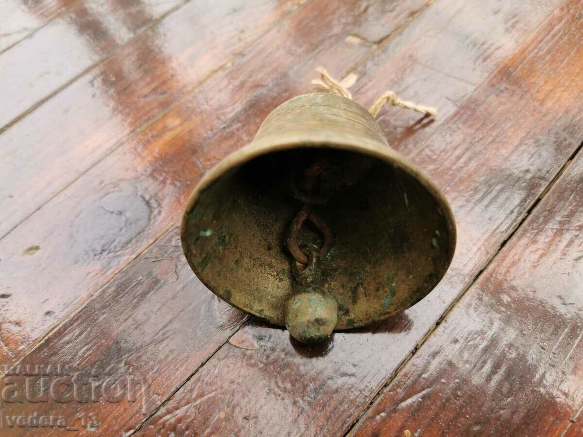 παλιό κουδούνι με τιμή 35.00 BGN | € 17.90 παλιό κουδούνι με τιμή 35.00 BGN | € 17.90