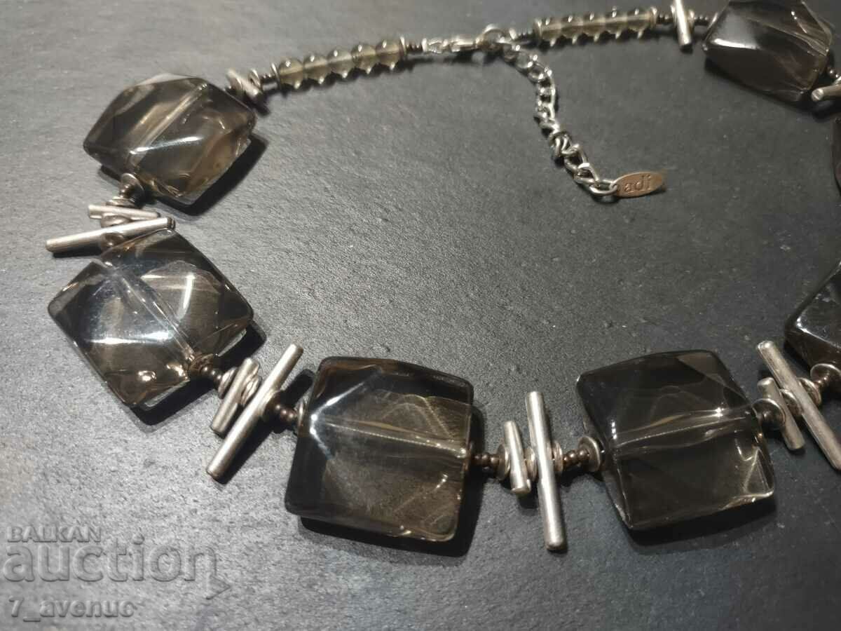 Licitație Colier, colier, designer, foarte cochet, 24/11/24 Licitație Colier, colier, designer, foarte cochet, 24/11/24