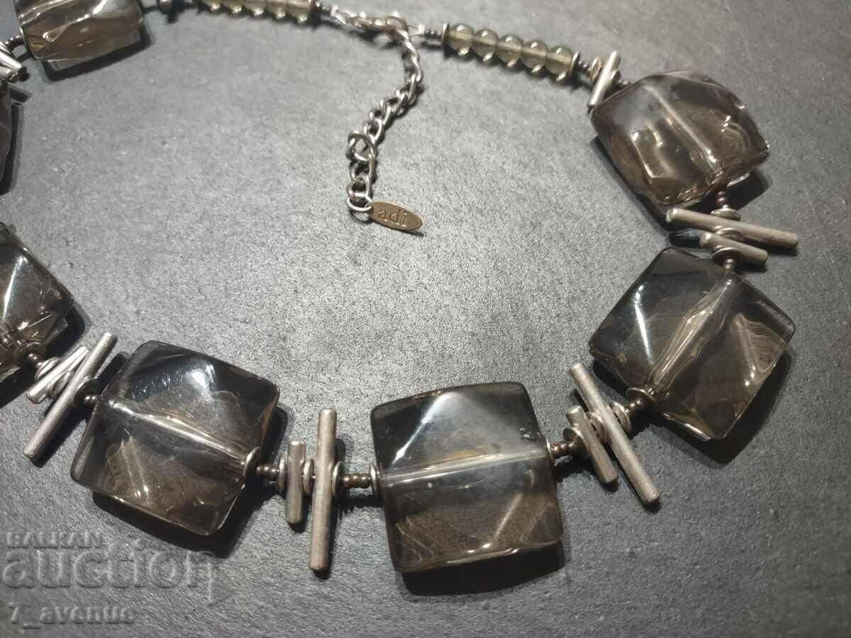 Livrarea Colier, colier, designer, foarte cochet, 24/11/24 Livrarea Colier, colier, designer, foarte cochet, 24/11/24