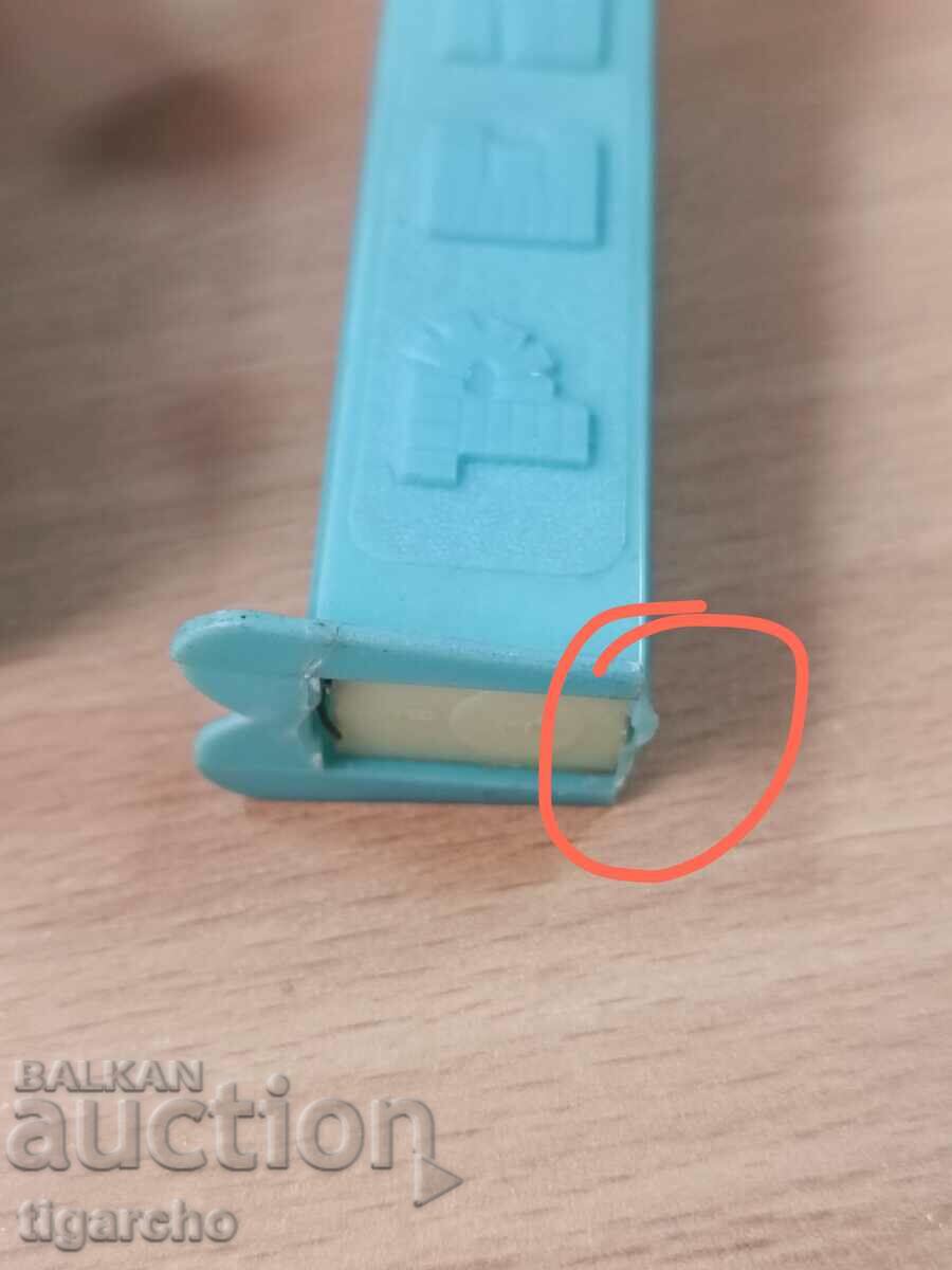 Delivery of PEZ Retro Candy Boxes Delivery of PEZ Retro Candy Boxes