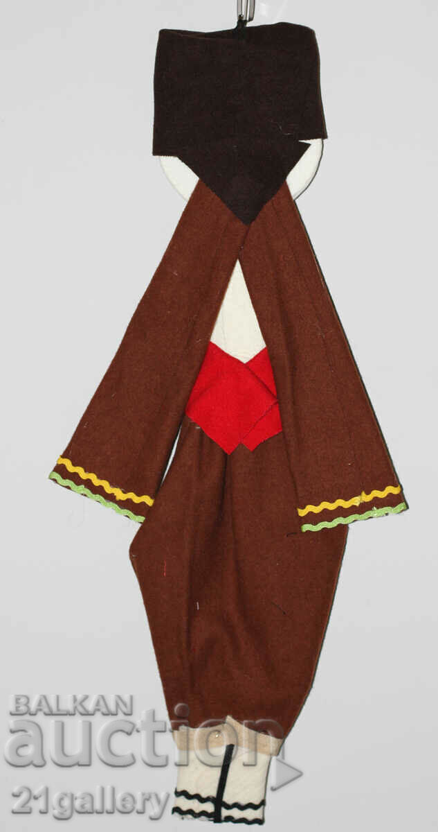 64 cm. Doll folk costume wool/textile wall decoration - 7 64 cm. Doll folk costume wool/textile wall decoration - 7