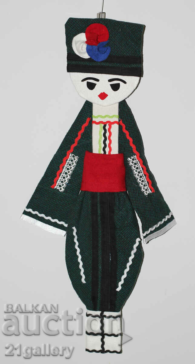 Auction 64 cm. Doll folk costume wool/textile wall decoration Auction 64 cm. Doll folk costume wool/textile wall decoration