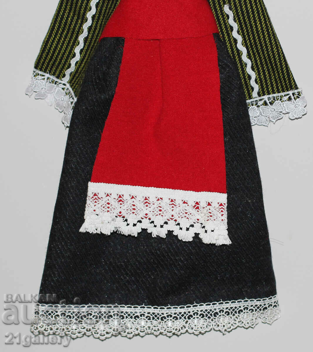64 cm. Doll folk costume wool/textile wall decoration - 6 64 cm. Doll folk costume wool/textile wall decoration - 6