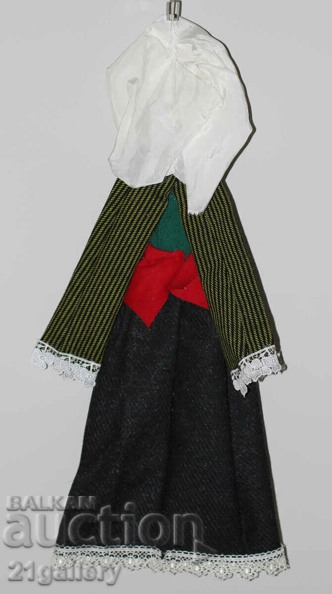 64 cm. Doll folk costume wool/textile wall decoration - 7 64 cm. Doll folk costume wool/textile wall decoration - 7
