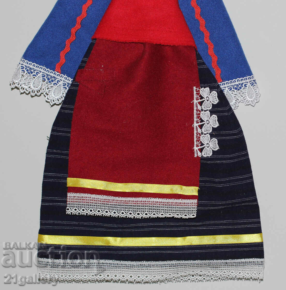 64 cm. Doll folk costume wool/textile wall decoration - 6 64 cm. Doll folk costume wool/textile wall decoration - 6