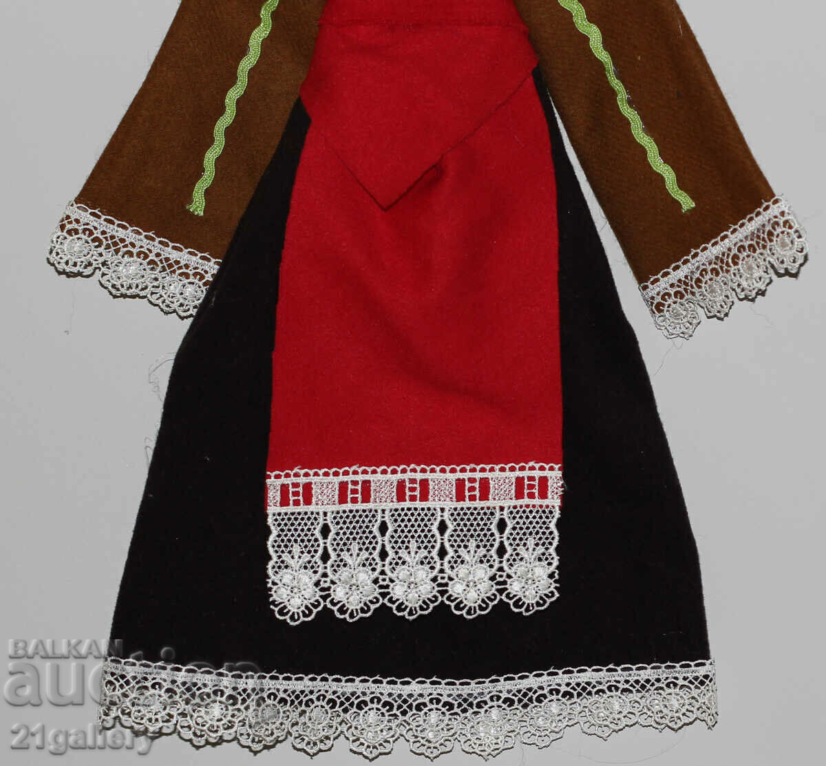 64 cm. Doll folk costume wool/textile wall decoration - 6 64 cm. Doll folk costume wool/textile wall decoration - 6
