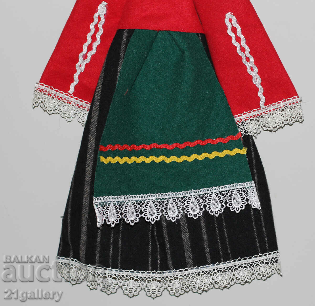 64 cm. Doll folk costume wool/textile wall decoration - 6 64 cm. Doll folk costume wool/textile wall decoration - 6