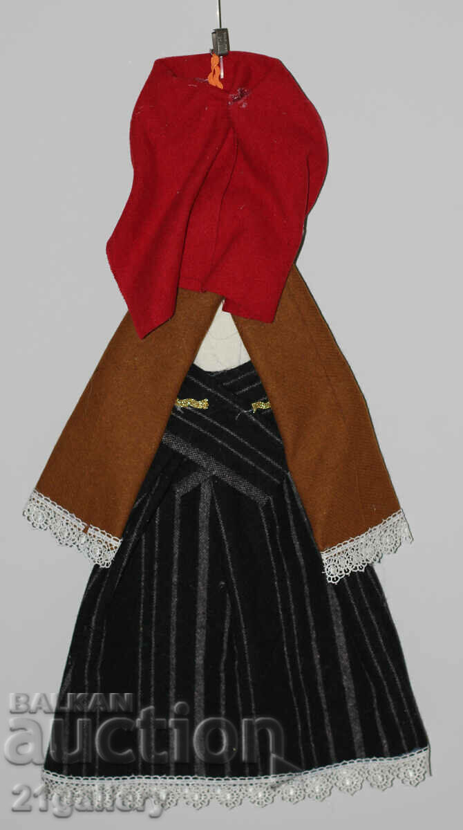64 cm. Doll folk costume wool/textile wall decoration - 7 64 cm. Doll folk costume wool/textile wall decoration - 7