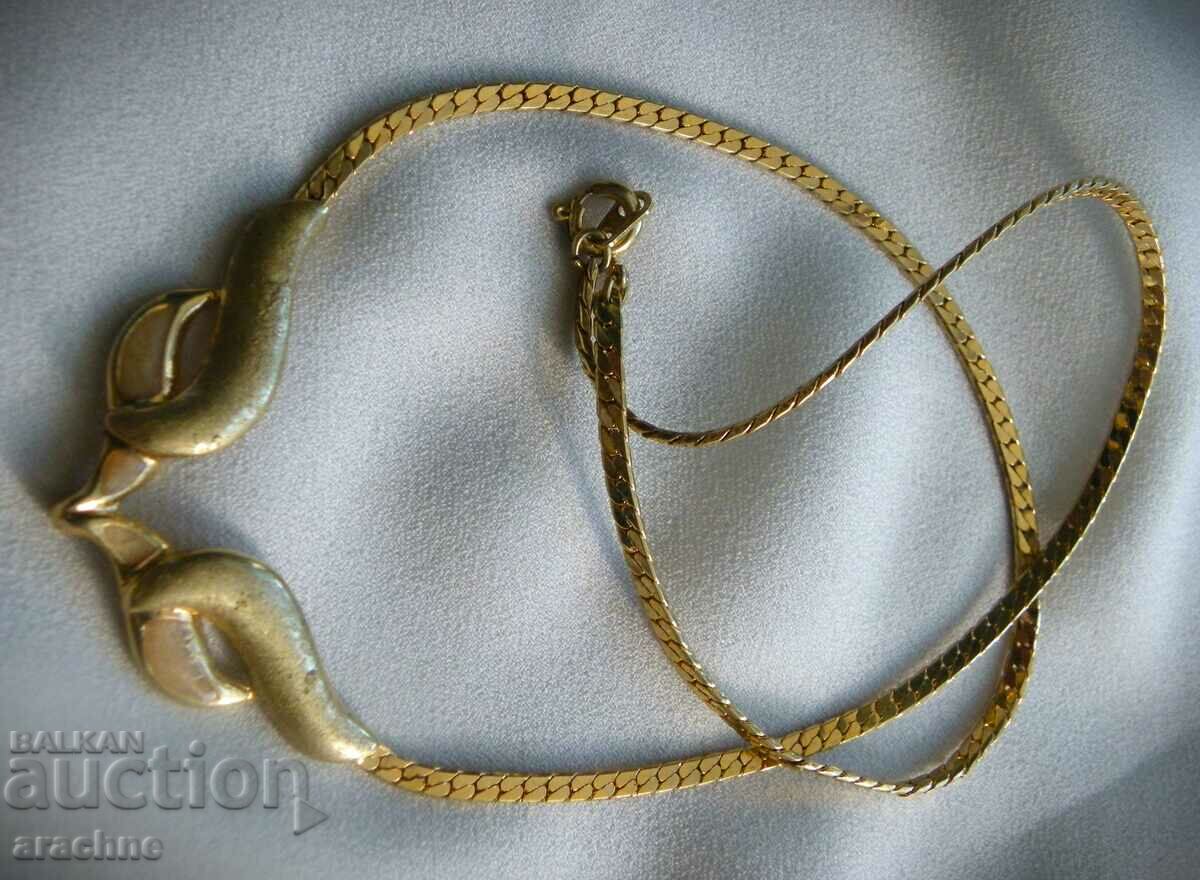 Gold plated necklace with price 40.00 BGN | € 20.45 Gold plated necklace with price 40.00 BGN | € 20.45