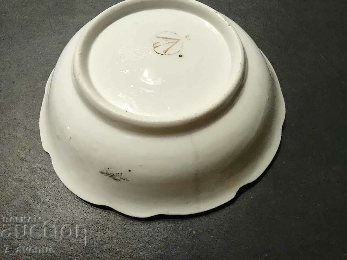 Old porcelain with clover motif of happiness 26.11.24 - 5 Old porcelain with clover motif of happiness 26.11.24 - 5