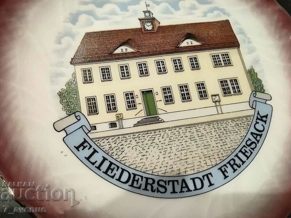 Old German porcelain souvenir plate wall 11/26/24 with price 39.00 BGN | € 19.94 Old German porcelain souvenir plate wall 11/26/24 with price 39.00 BGN | € 19.94