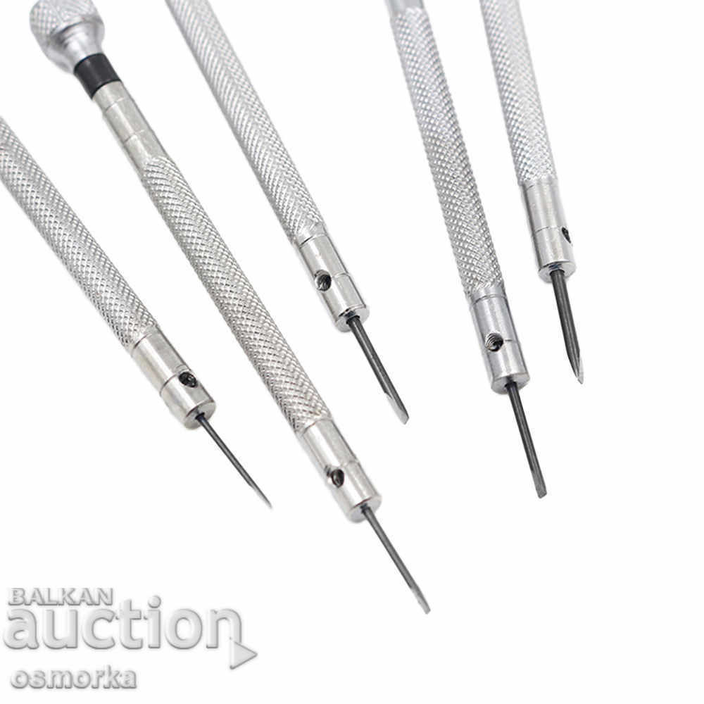 5 Clock Clocks Tools Small Fine Job - 6 5 Clock Clocks Tools Small Fine Job - 6