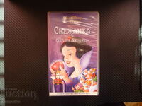 Снежанка и седемте джуджета VHS филм Walt Disney класика