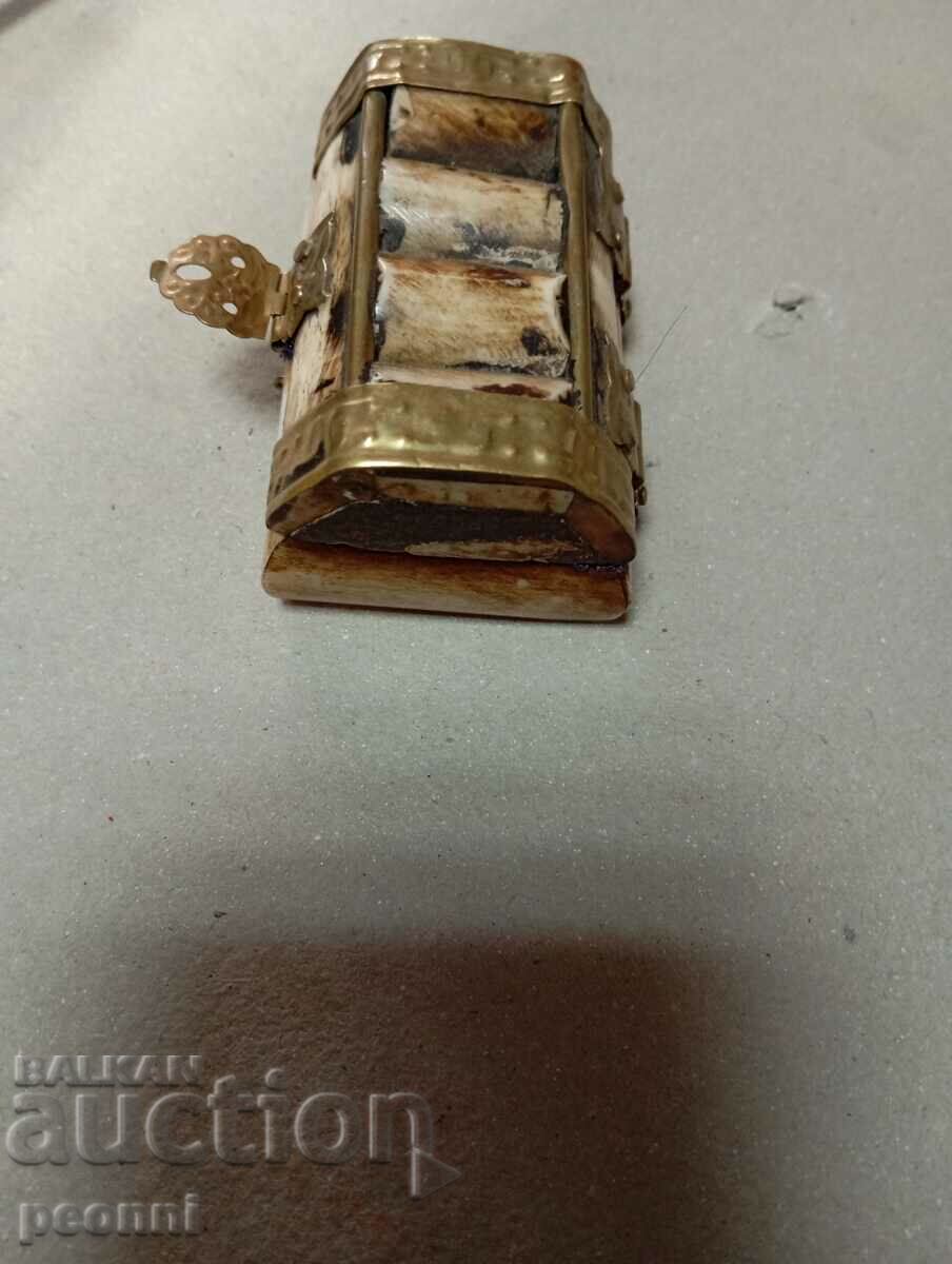 Δημοπρασία Κοκάλινο κοσμηματοπωλείο