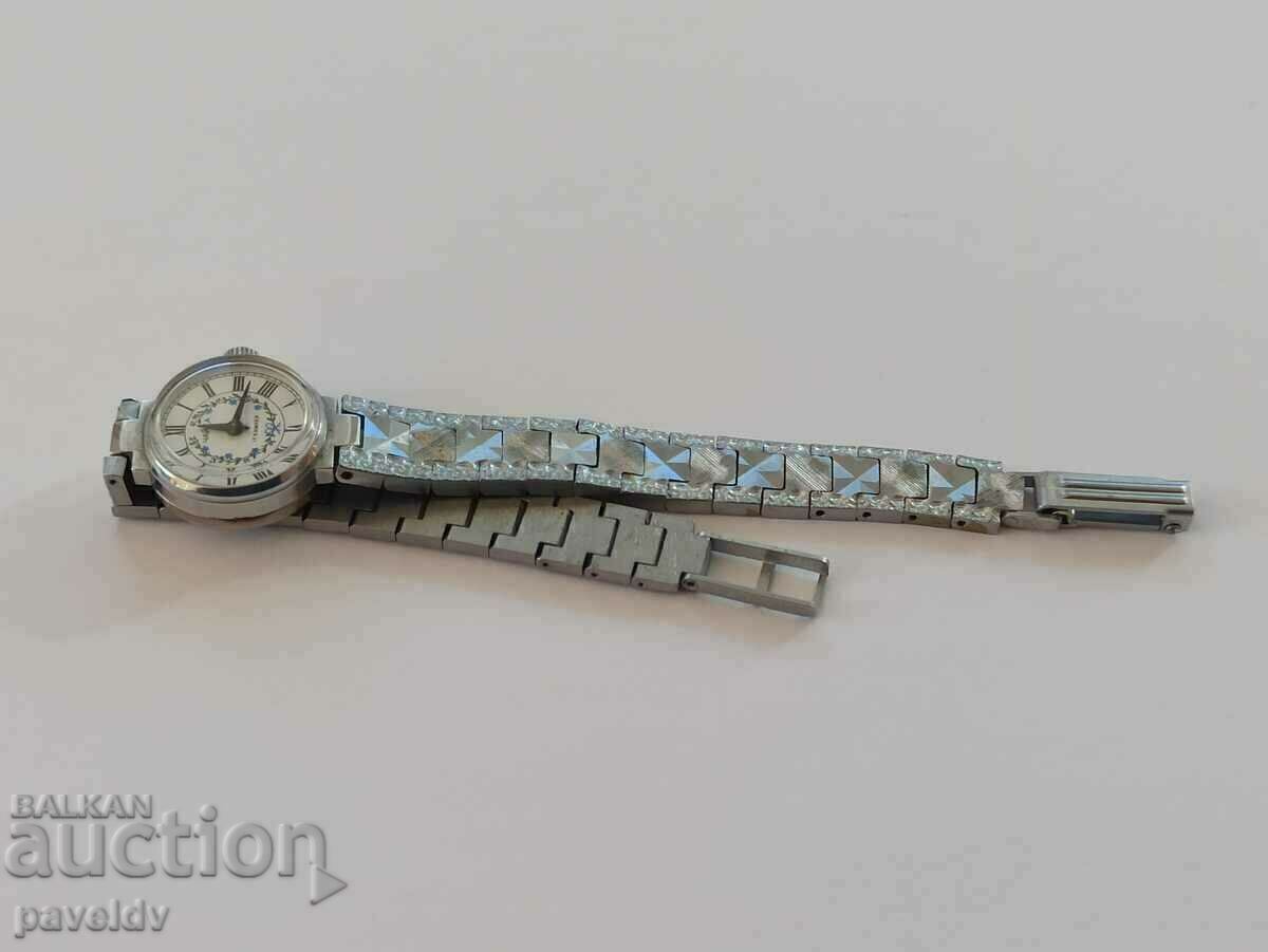 Licitație Ceas de damă rusești - Pescăruș - NOU! Licitație Ceas de damă rusești - Pescăruș - NOU!