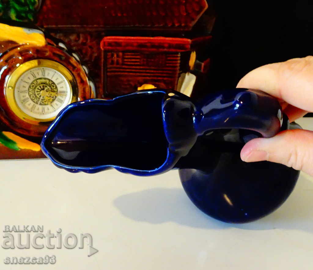 Peacock porcelain jug, gold, cobalt. - 6 Peacock porcelain jug, gold, cobalt. - 6