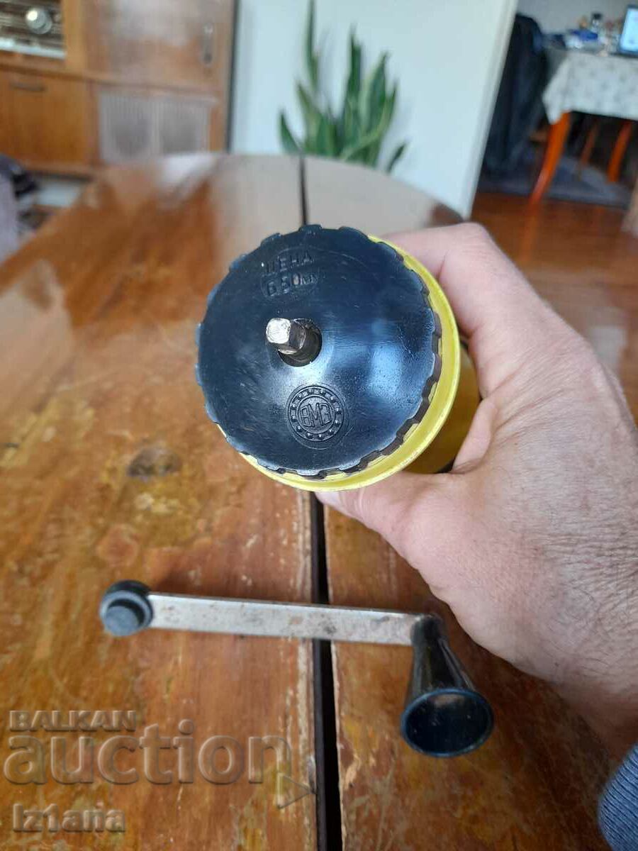 Auction Old coffee grinder, grinder, coffee grinder Auction Old coffee grinder, grinder, coffee grinder