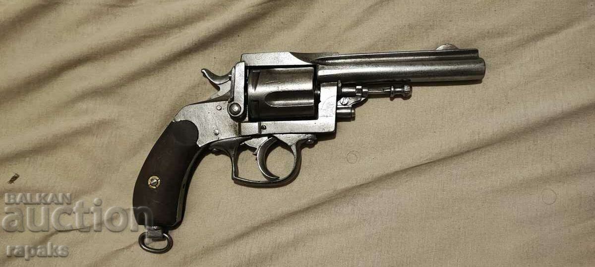 Smith/Colt revolver. Collectible weapon, pistol, rifle