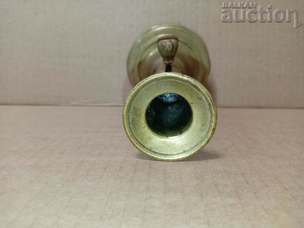 Delivery of antique bronze candlestick with candle height adjustment