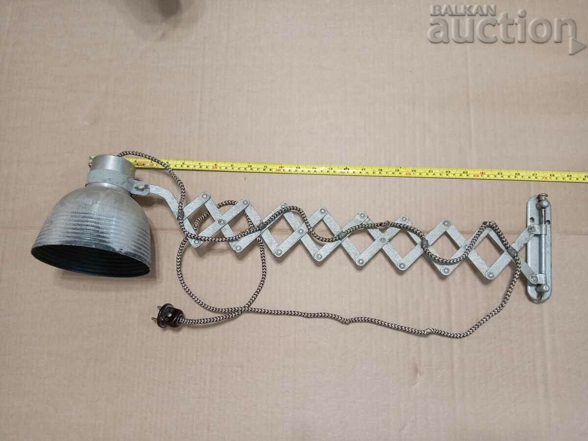 Auction extendable industrial lamp retro vintage Auction extendable industrial lamp retro vintage