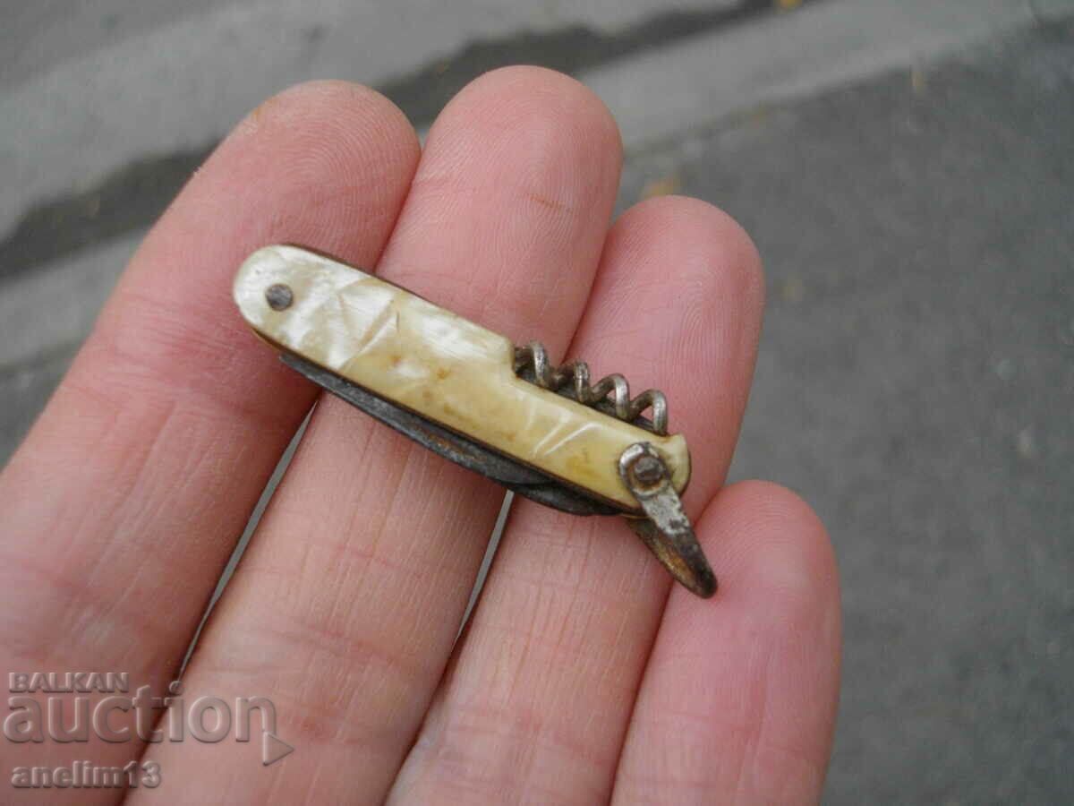 COLLECTOR'S MINI POCKET KNIFE GERMANY with price 30.00 BGN | € 15.34