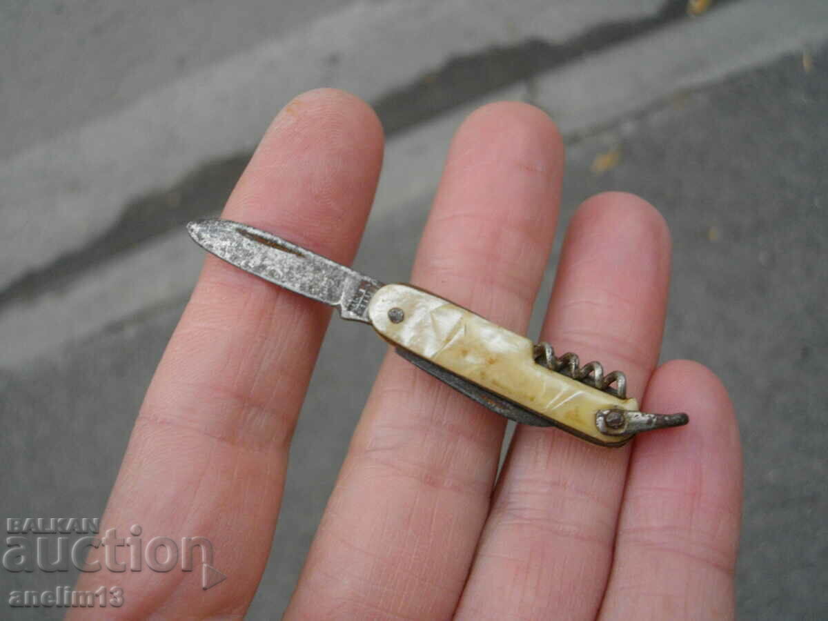 Auction  COLLECTOR'S MINI POCKET KNIFE GERMANY